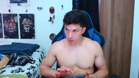 Snapshot of griego01 chatting on 02/17/25, 07:10 griego01 online show from 02/17/25, 07:10