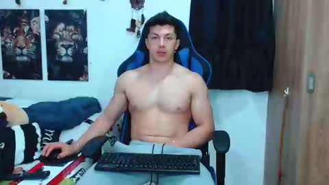 Snapshot of griego01 chatting on 02/23/25, 04:50 griego01 online show from 02/23/25, 04:50