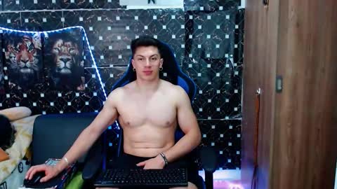 Snapshot of griego01 chatting on 09/23/25, 06:05 griego01 online show from 09/23/25, 06:05