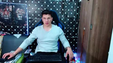 Snapshot of griego01 chatting on 10/01/25, 09:54 griego01 online show from 10/01/25, 09:54