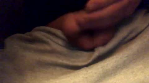 Snapshot of grinditonmyface420 chatting on 11/23/25, 09:42 grinditonmyface420 online show from 11/23/25, 09:42