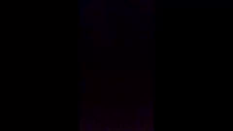 Snapshot of grinditonmyface420 chatting on 12/17/25, 04:40 grinditonmyface420 online show from 12/17/25, 04:40