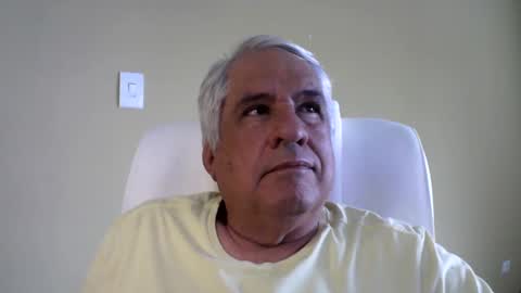 Snapshot of grisa01 chatting on 02/09/25, 02:18 grisa01 online show from 02/09/25, 02:18