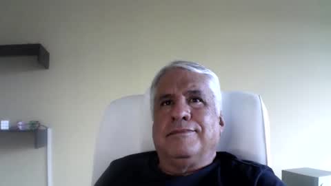 Snapshot of grisa01 chatting on 10/29/25, 05:04 grisa01 online show from 10/29/25, 05:04