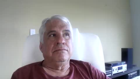 grisa01 online show from 12/18/25, 06:03