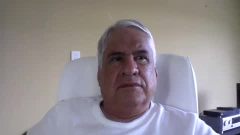 Snapshot of grisa01 chatting on 02/14/26, 02:03 grisa01 online show from 02/14/26, 02:03