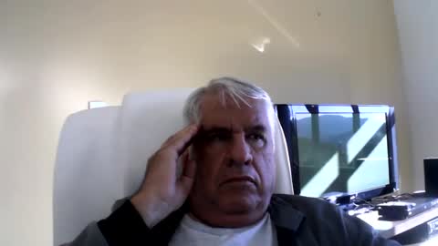 grisa01 online show from 06/19/26, 06:12