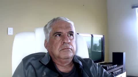 grisa01 online show from 06/23/26, 03:32