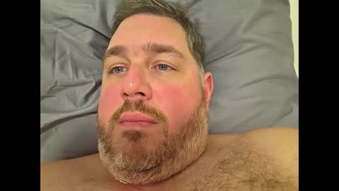 Snapshot of grizzly_uncut chatting on 12/02/25, 05:35 grizzly_uncut online show from 12/02/25, 05:35