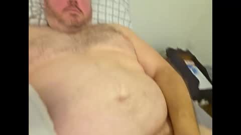 Snapshot of grizzly_uncut chatting on 12/03/25, 05:26 grizzly_uncut online show from 12/03/25, 05:26