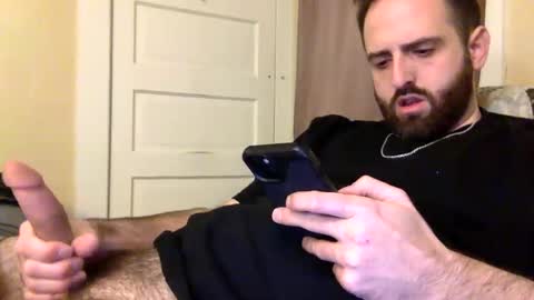 Snapshot of grobs123 chatting on 12/30/24, 02:42 grobs123 online show from 12/30/24, 02:42