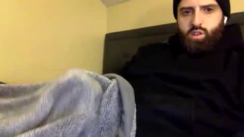 Snapshot of grobs123 chatting on 02/06/26, 12:04 grobs123 online show from 02/06/26, 12:04