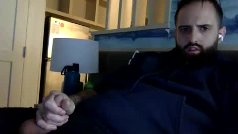 Snapshot of grobs123 chatting on 04/21/26, 01:42 grobs123 online show from 04/21/26, 01:42