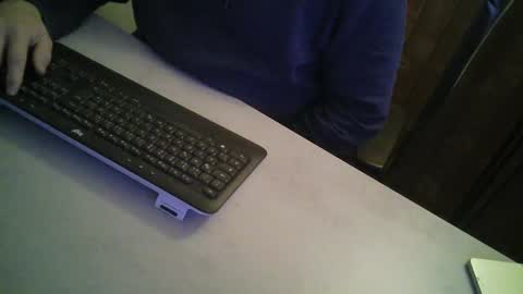 Snapshot of grooce_sub chatting on 01/13/25, 10:13 Grooce online show from 01/13/25, 10:13