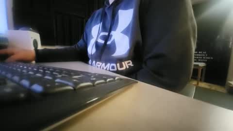 Snapshot of grooce_sub chatting on 02/04/26, 10:54 Grooce online show from 02/04/26, 10:54