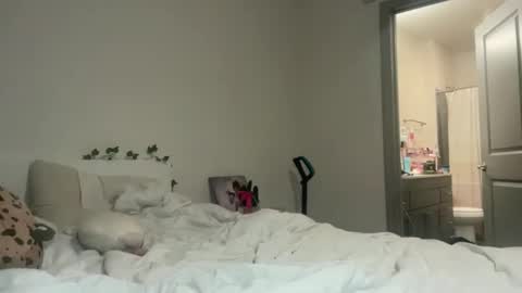 Snapshot of grrlgod chatting on 03/07/26, 03:36 grrlgod online show from 03/07/26, 03:36