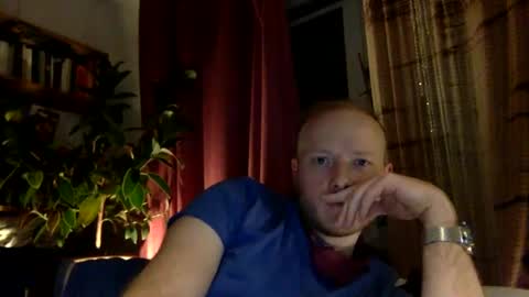Snapshot of gruendamien chatting on 01/12/25, 12:28 gruendamien online show from 01/12/25, 12:28