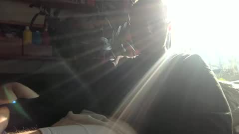 Snapshot of gruendamien chatting on 02/10/25, 01:22 gruendamien online show from 02/10/25, 01:22