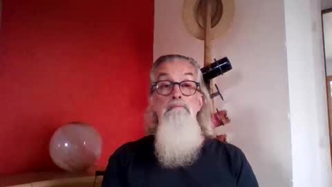 Snapshot of grybear60 chatting on 11/14/25, 12:04 Grybear online show from 11/14/25, 12:04