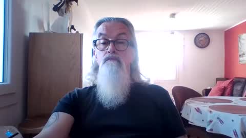 Snapshot of grybear60 chatting on 02/23/26, 08:22 Grybear online show from 02/23/26, 08:22