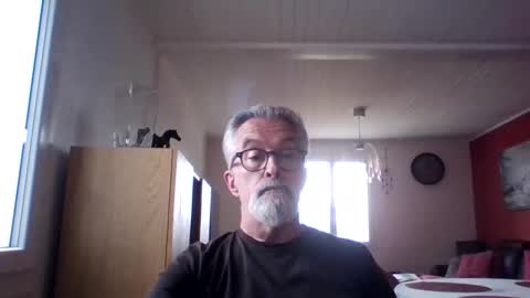 Snapshot of grybear60 chatting on 04/30/26, 12:55 Grybear online show from 04/30/26, 12:55