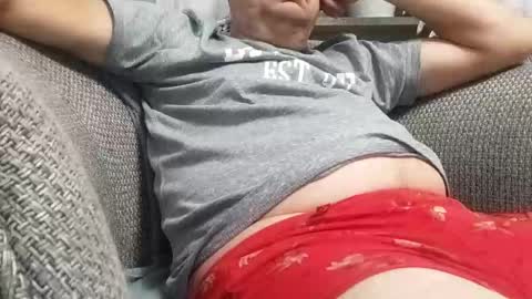 Snapshot of grzes1976 chatting on 11/19/25, 09:26 grzes1976 online show from 11/19/25, 09:26