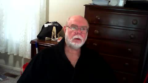 Snapshot of gtnolder60 chatting on 04/25/26, 11:24 Gary online show from 04/25/26, 11:24