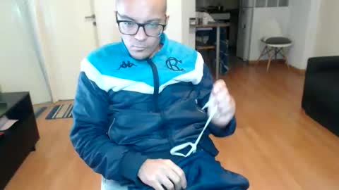 guachin_new online show from 06/07/26, 02:59