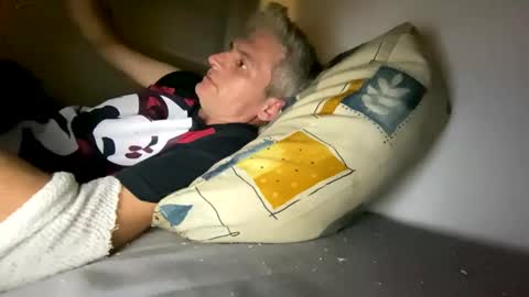 guardiannif_ online show from 12/03/24, 02:25