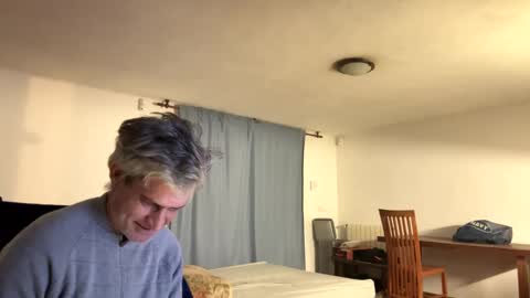 guardiannif_ online show from 02/07/25, 01:04