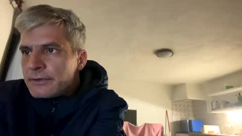 guardiannif_ online show from 03/10/25, 03:34