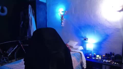 Snapshot of guayaco_ chatting on 02/05/25, 03:09 Guayaco  online show from 02/05/25, 03:09