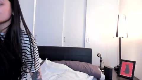 Elena online show from 12/02/24, 09:50