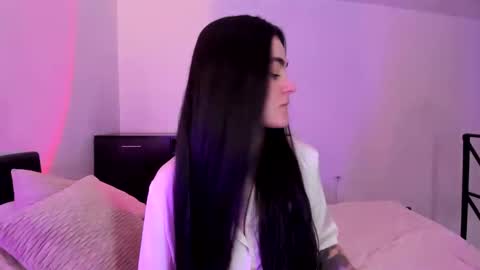 Elena online show from 02/25/25, 07:47