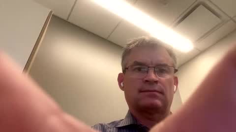 Snapshot of gud_times chatting on 02/03/25, 04:20 gud_times online show from 02/03/25, 04:20