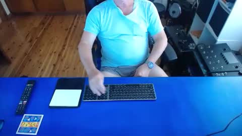 Snapshot of guesswhatigot2 chatting on 02/10/25, 05:58 guesswhatigot2 online show from 02/10/25, 05:58