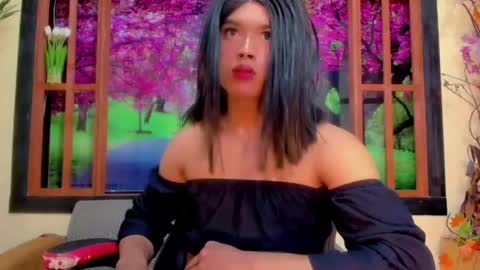 guinevere_lux online show from 05/20/26, 01:06