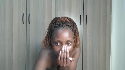 Miss Incredible online show from 11/28/25, 12:46