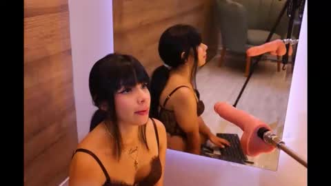 gummyluv online show from 11/28/25, 01:08