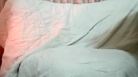 gupindolfefurle online show from 04/17/26, 06:11