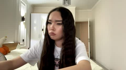 Alana online show from 05/10/26, 01:05