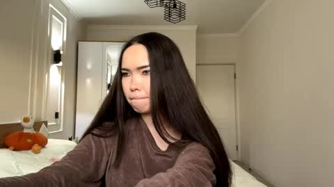 Alana online show from 05/12/26, 01:19