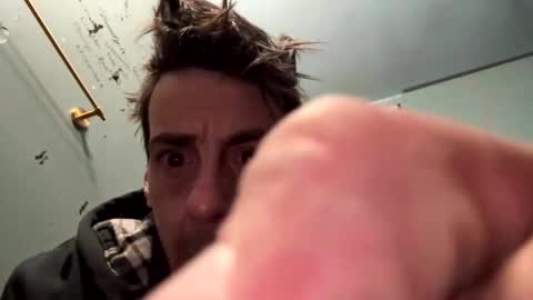 guy_shy420 online show from 11/11/25, 10:15