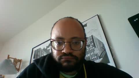 Snapshot of guy_wood15 chatting on 02/25/25, 09:20 guy_wood15 online show from 02/25/25, 09:20