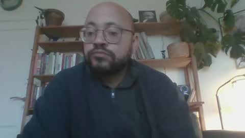 Snapshot of guy_wood15 chatting on 11/24/25, 08:47 guy_wood15 online show from 11/24/25, 08:47