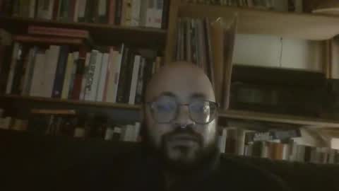 Snapshot of guy_wood15 chatting on 12/05/25, 06:04 guy_wood15 online show from 12/05/25, 06:04