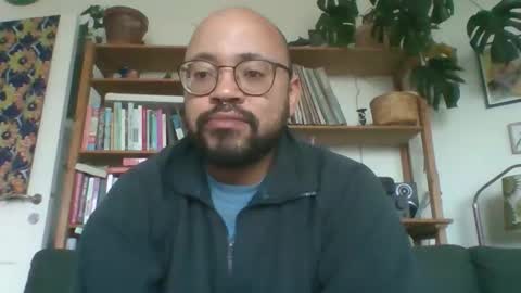 Snapshot of guy_wood15 chatting on 01/15/26, 10:31 guy_wood15 online show from 01/15/26, 10:31