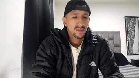 Snapshot of guykarim chatting on 03/06/26, 07:38 karim online show from 03/06/26, 07:38