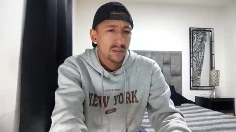 Snapshot of guykarim chatting on 03/13/26, 11:39 karim online show from 03/13/26, 11:39