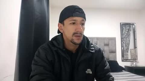 Snapshot of guykarim chatting on 03/30/26, 11:11 karim online show from 03/30/26, 11:11